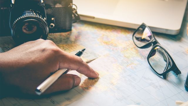 海外　SNS マーケティング